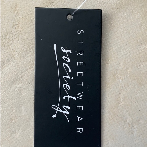 romper - Picture 6 of 6